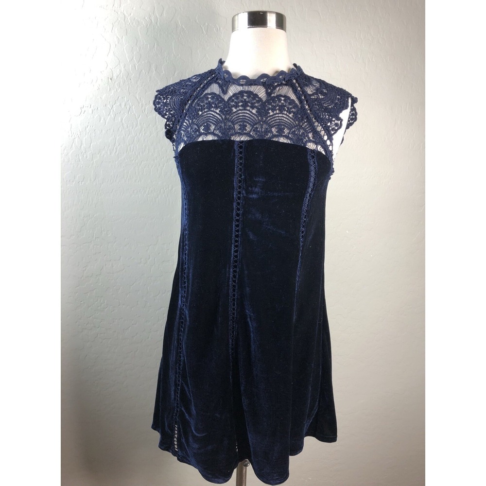 LULUS Womens XS Dress‎ Blue Velour Lace Detail Lined *FLAW*